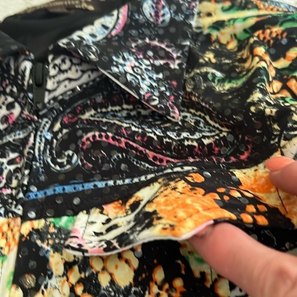 Mesmerize womans zip sequin jacket. Size S NWOT - Picture 6 of 13